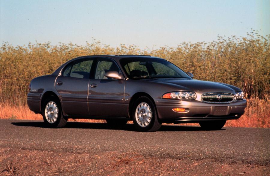  Buick LeSabre 2000 года  (фото 26 из 35)